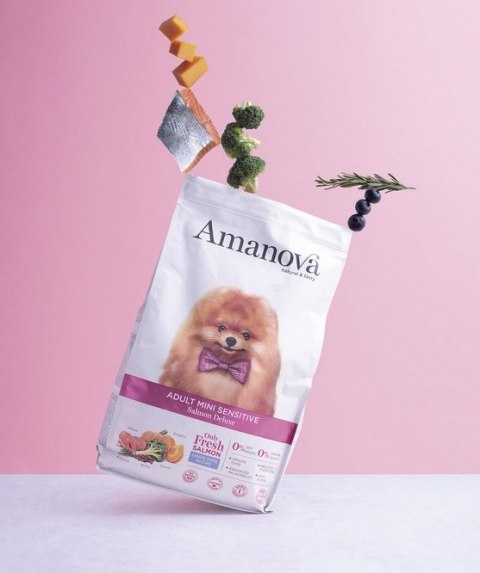 Amanova Dog Adult Mini Sensitive Salmon Deluxe - łosoś 2kg Amanova Dog Adult Mini Sensitive Salmon Deluxe - łosoś 2kg